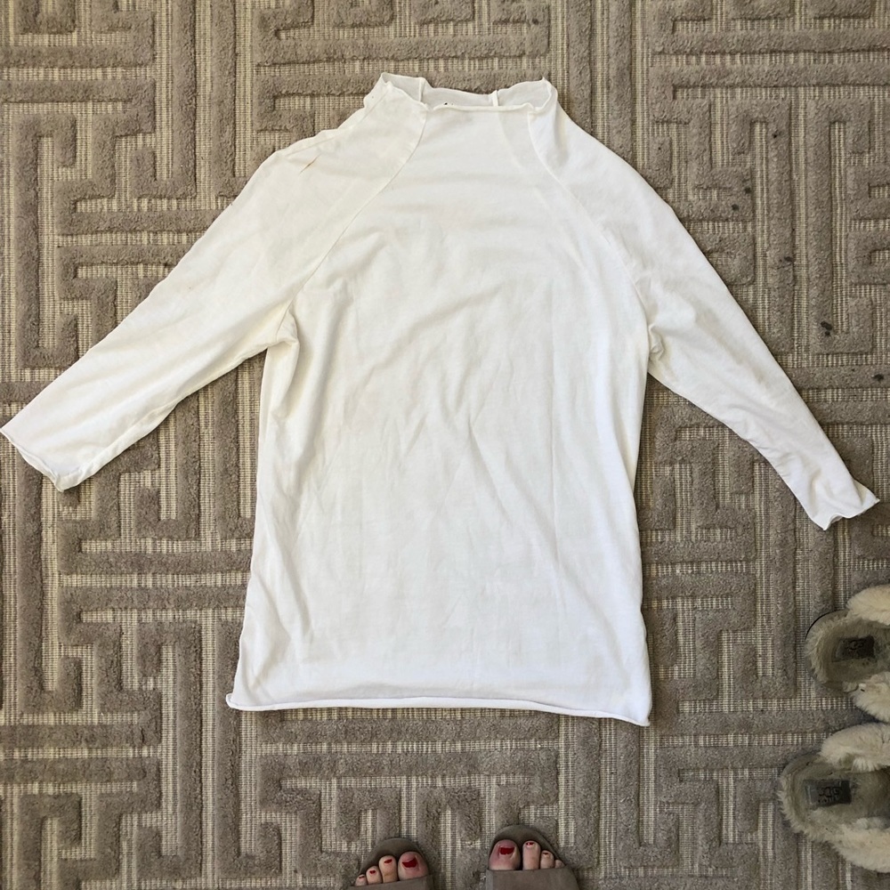thin T-shirt